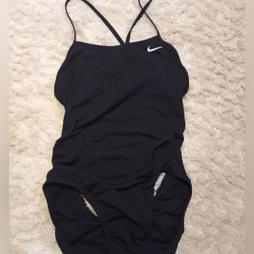Nike womans swimming suit one piece